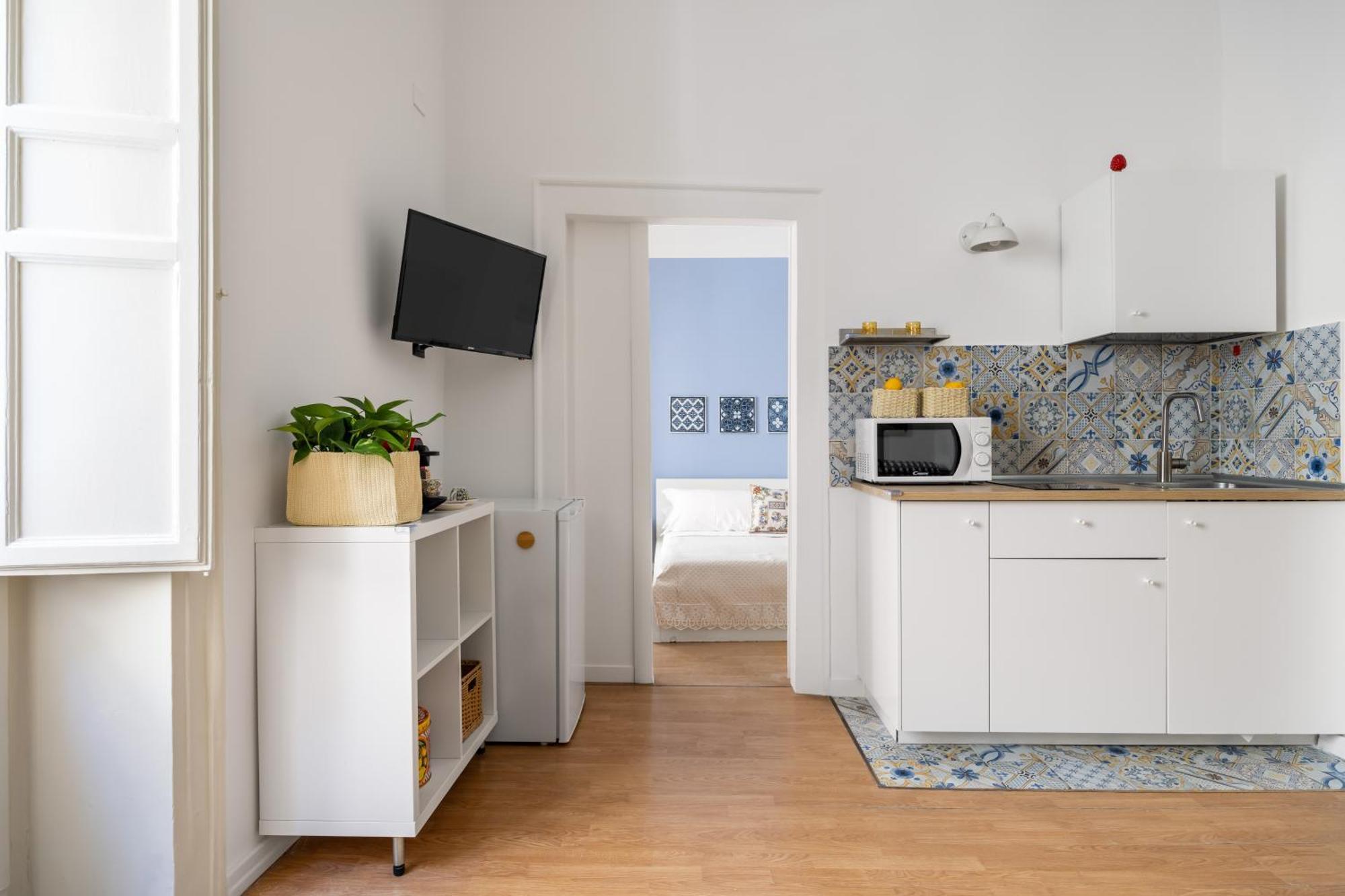 Agata E Rosalia 2 Bedroom Flat At The Quattro Canti Palermo Bagian luar foto