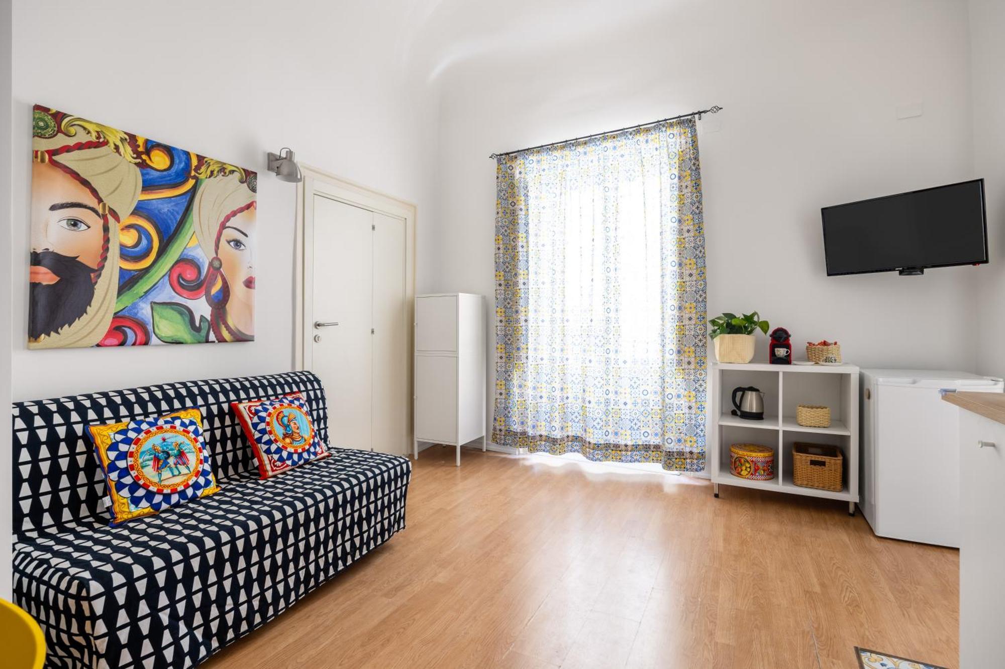 Agata E Rosalia 2 Bedroom Flat At The Quattro Canti Palermo Bagian luar foto