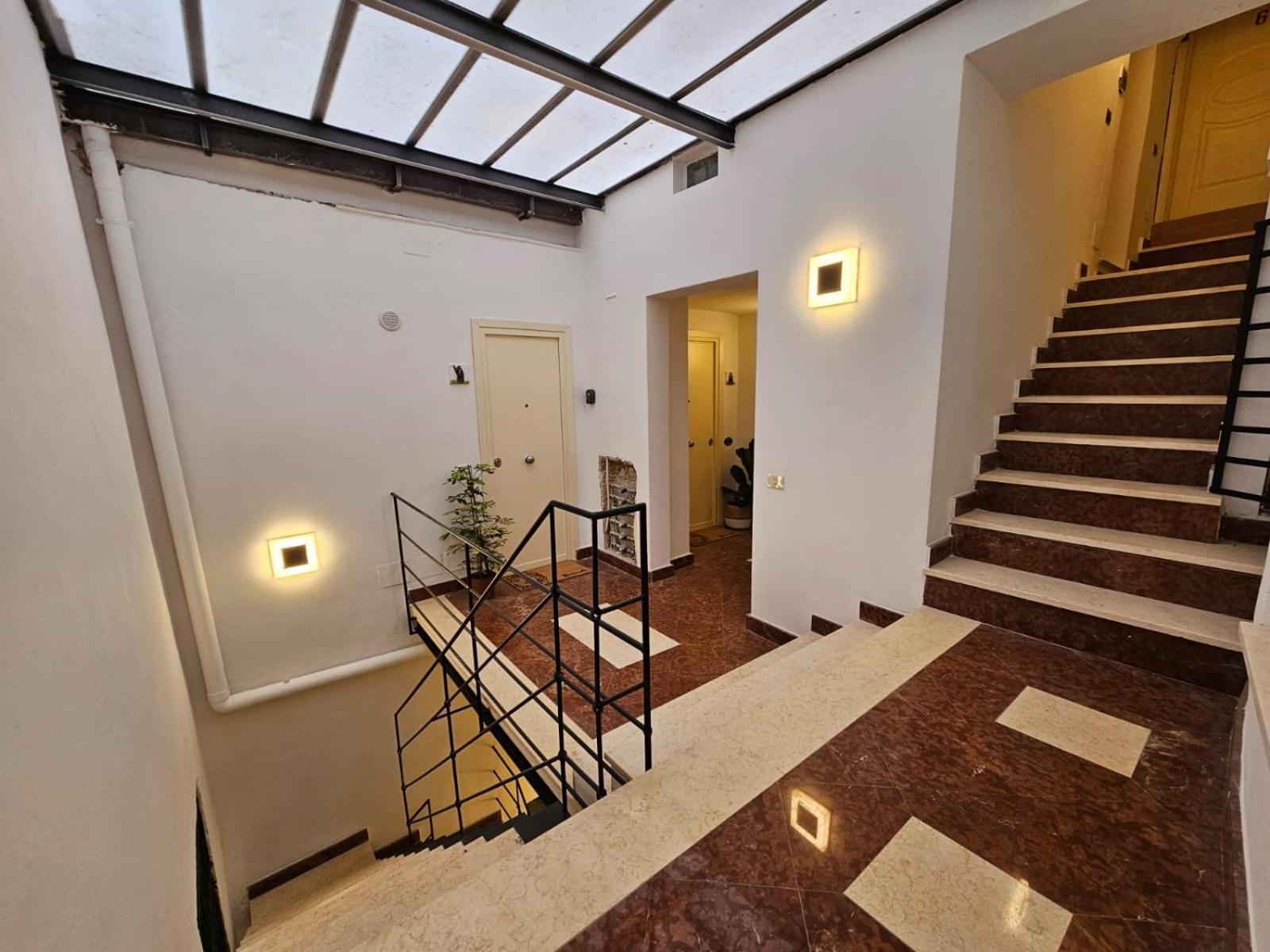 Agata E Rosalia 2 Bedroom Flat At The Quattro Canti Palermo Bagian luar foto